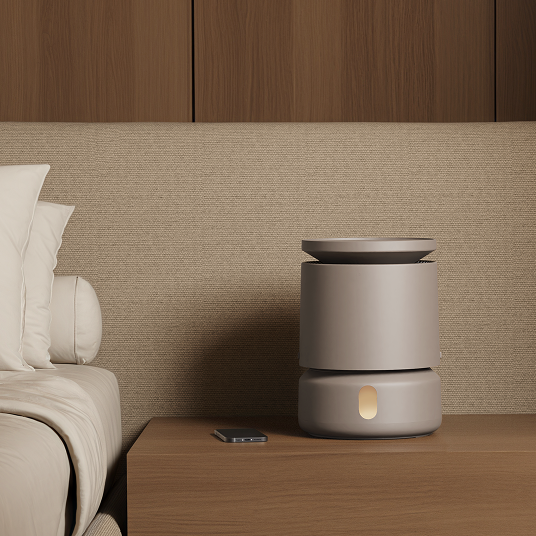 Feel the difference with a <br> DreamWell™ Humidifier