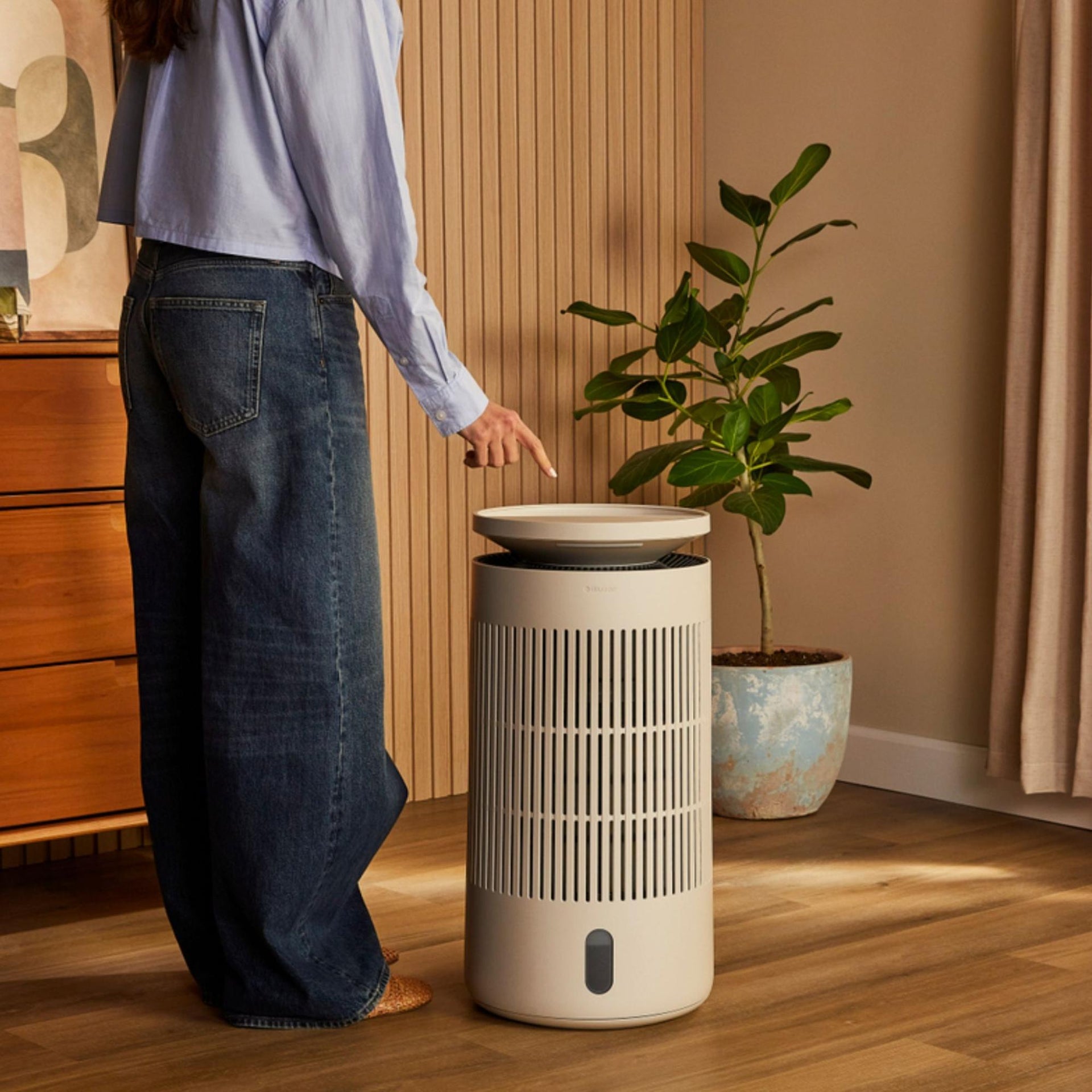 How to Humidify a Room Safely Without Overdoing It